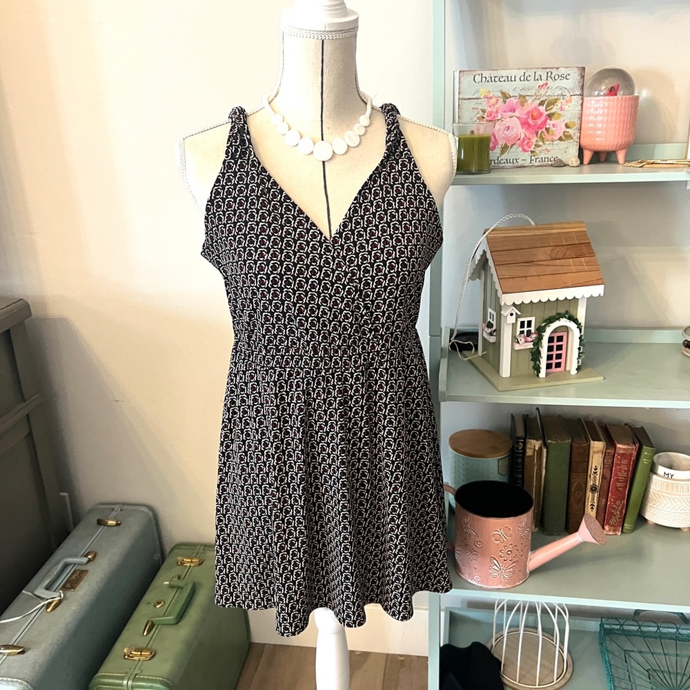 Nine West Black and White Patterned Tank Top